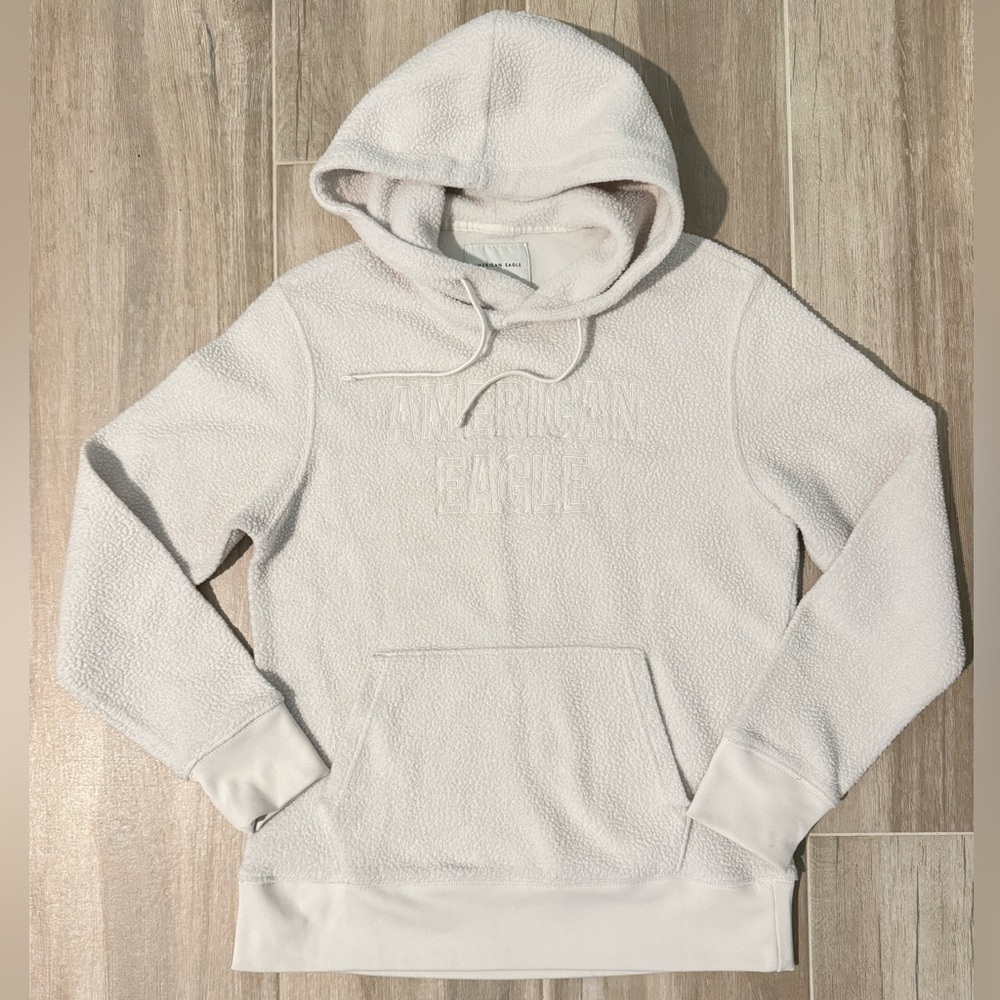 American Eagle Sherpa Hoodie Logo Cream Size Medium Super Soft Men’s or Women’s